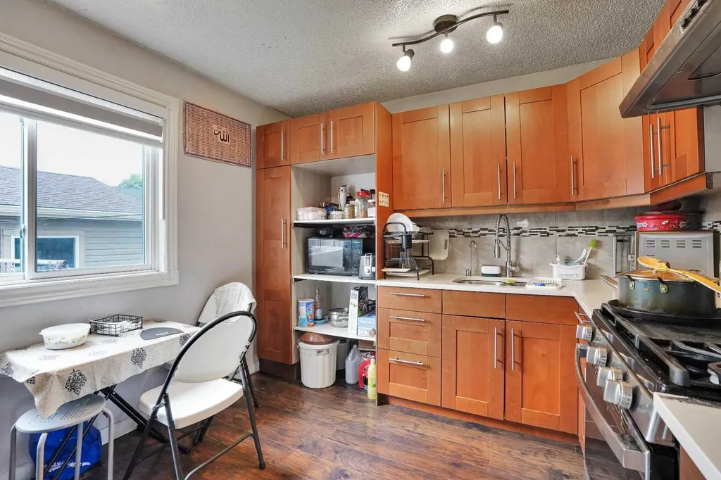 6515 Martingrove Drive NE Calgary AB T3J 2T7