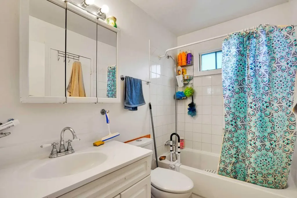 6515 Martingrove Drive NE Calgary AB T3J 2T7