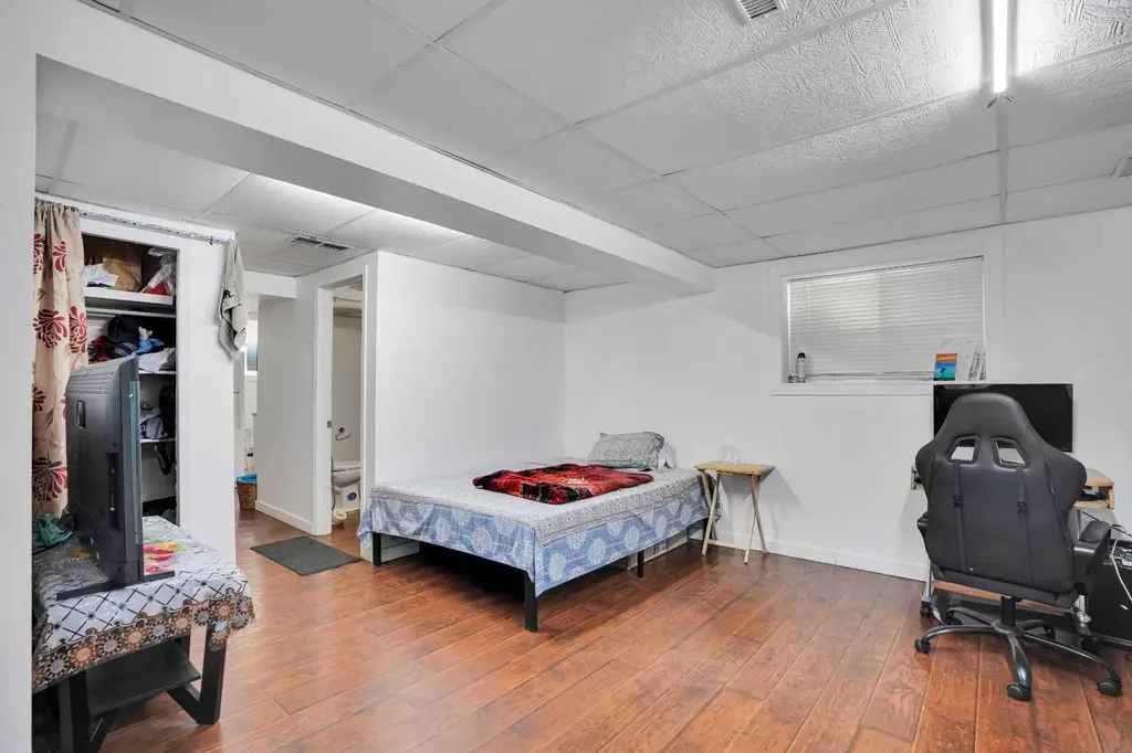 6515 Martingrove Drive NE Calgary AB T3J 2T7