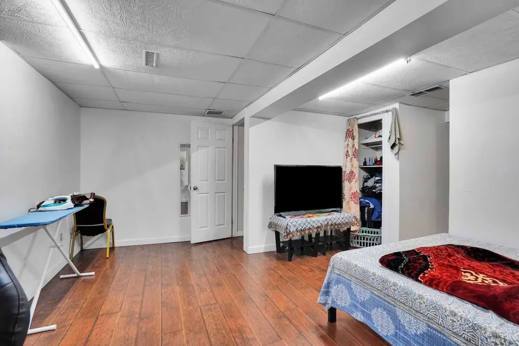 6515 Martingrove Drive NE Calgary AB T3J 2T7