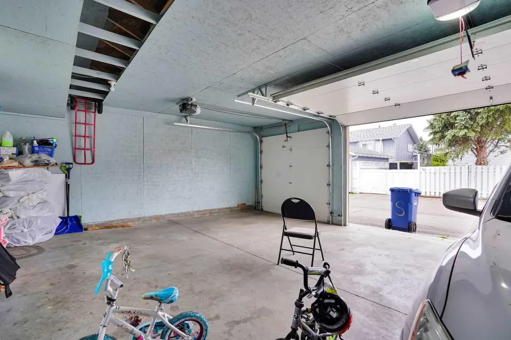 6515 Martingrove Drive NE Calgary AB T3J 2T7