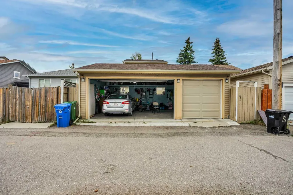 6515 Martingrove Drive NE Calgary AB T3J 2T7