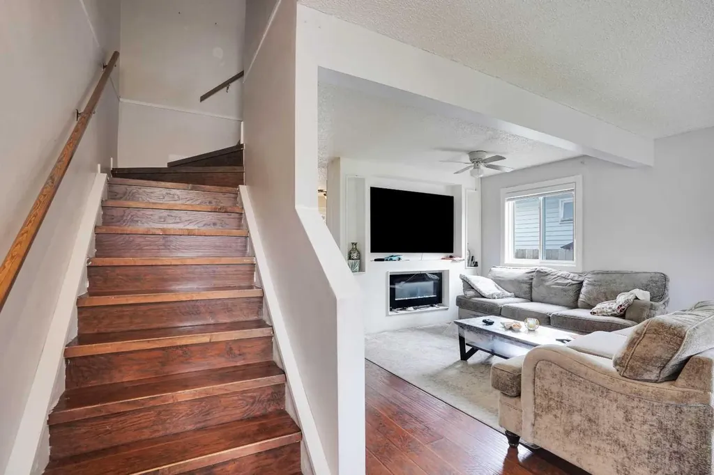 6515 Martingrove Drive NE Calgary AB T3J 2T7