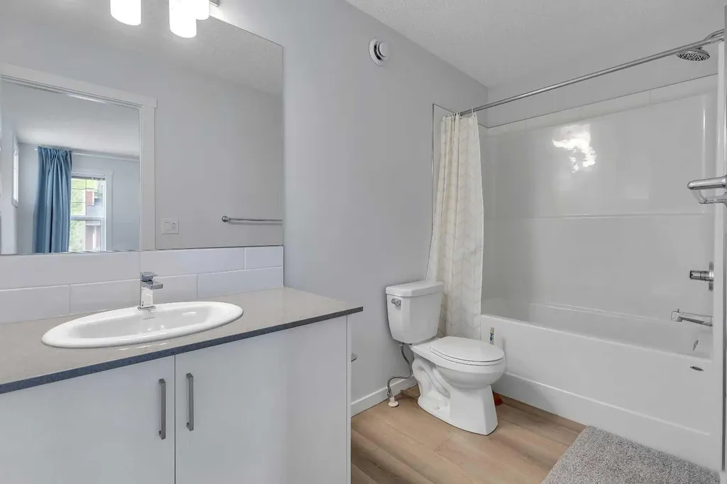 237 Cranbrook Square SE Calgary AB T3M 3K8