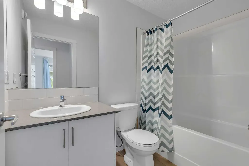 237 Cranbrook Square SE Calgary AB T3M 3K8