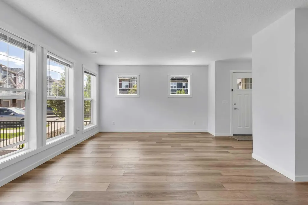 237 Cranbrook Square SE Calgary AB T3M 3K8