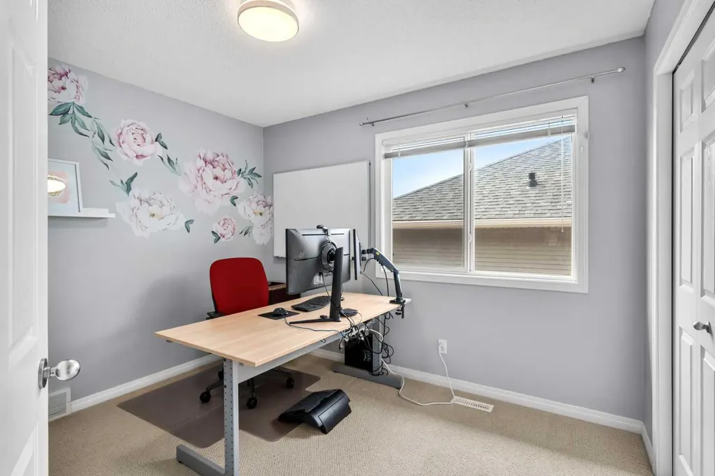134 Rockywood Circle NW Calgary AB T3G 5W1