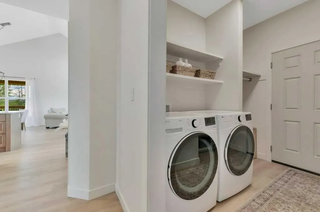 45 Bruhn Bend Rural Ponoka County AB T0C 2J0