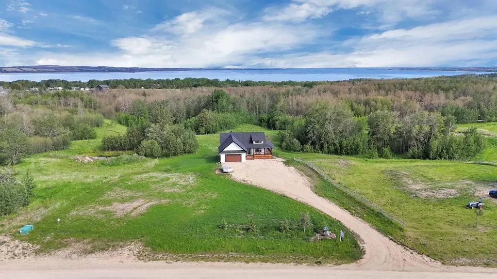 45 Bruhn Bend Rural Ponoka County AB T0C 2J0