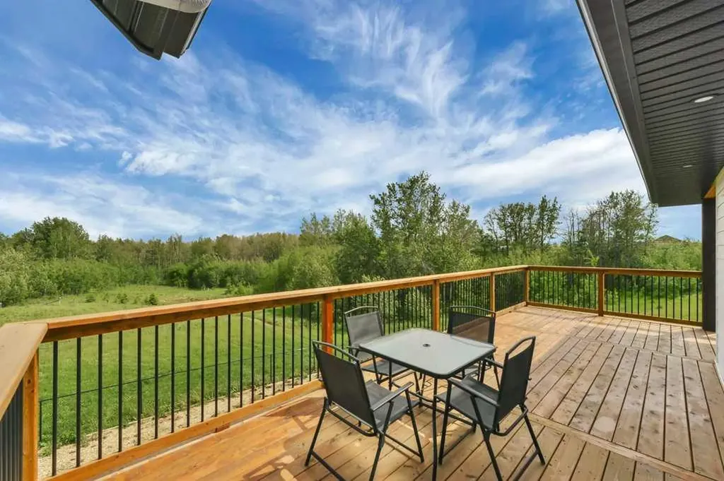 45 Bruhn Bend Rural Ponoka County AB T0C 2J0