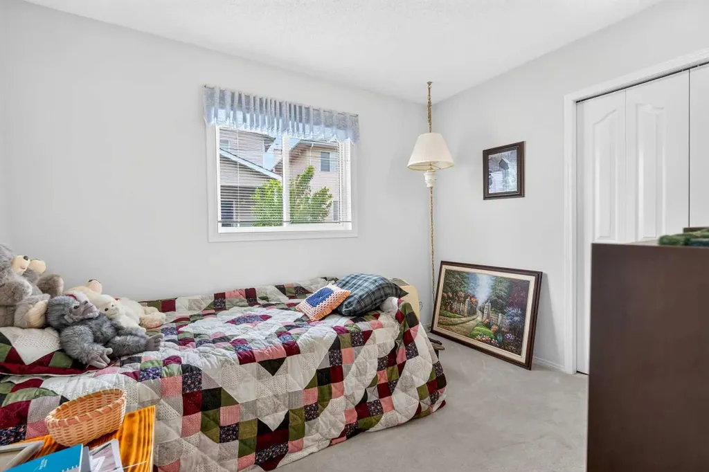 501 Coral Keys Villas NE Calgary AB T3J3L8