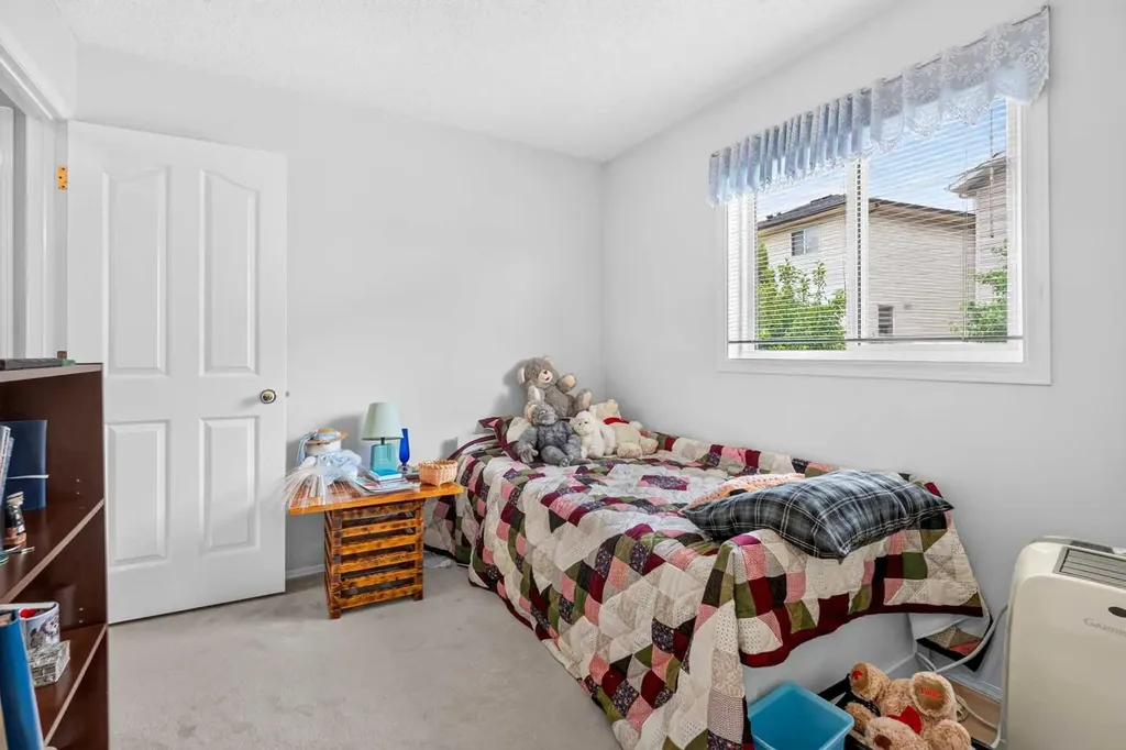 501 Coral Keys Villas NE Calgary AB T3J3L8