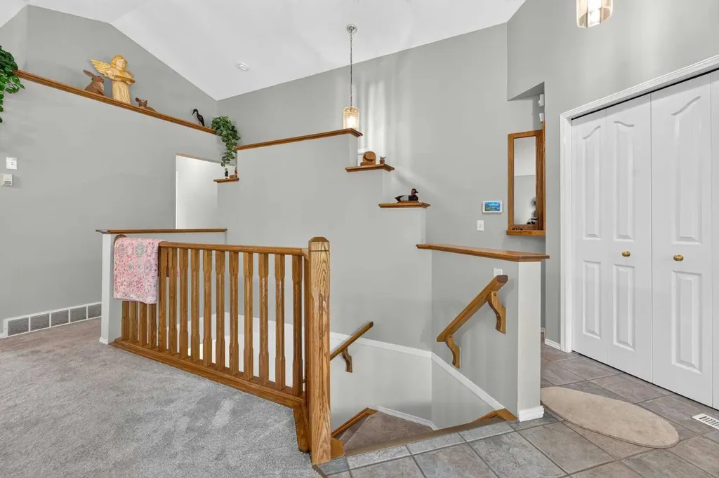 501 Coral Keys Villas NE Calgary AB T3J3L8