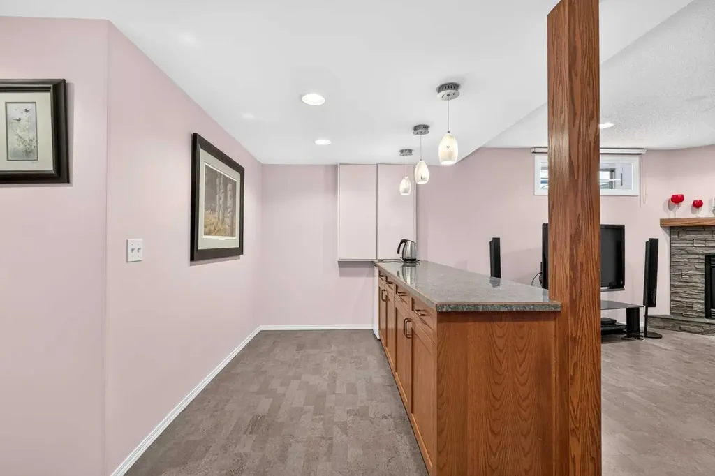 501 Coral Keys Villas NE Calgary AB T3J3L8