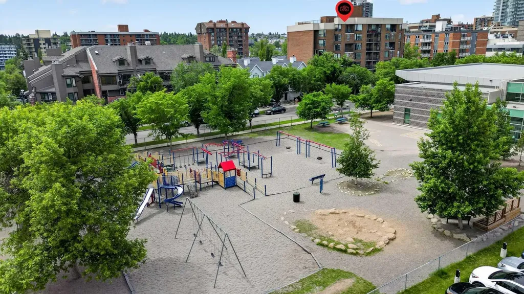 1123 13 Avenue SW Calgary AB T2R0L7