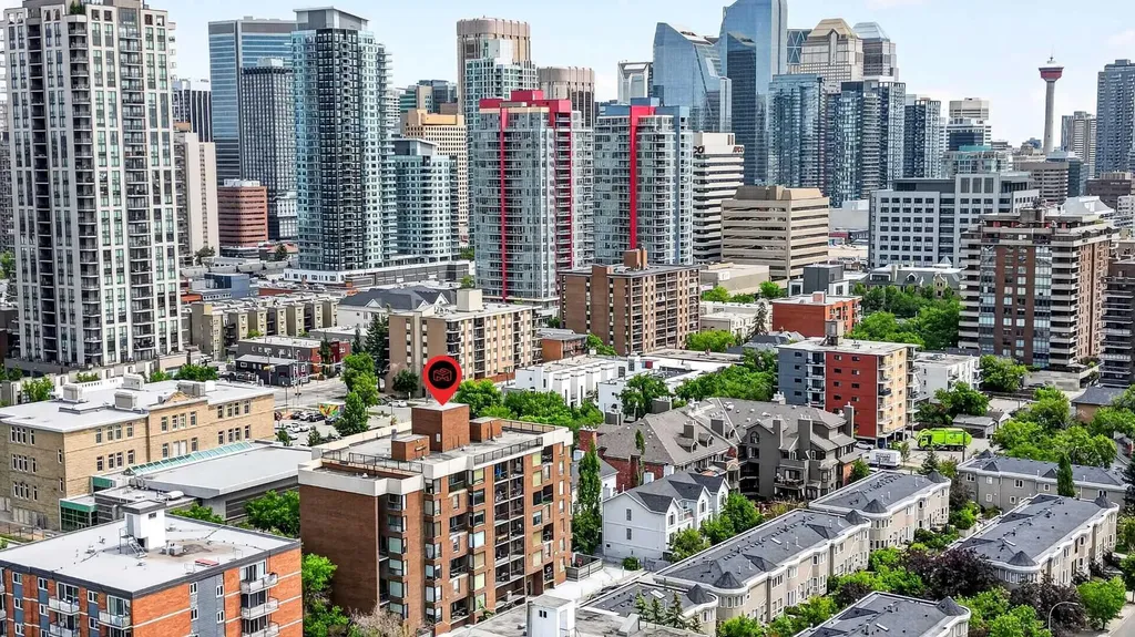1123 13 Avenue SW Calgary AB T2R0L7
