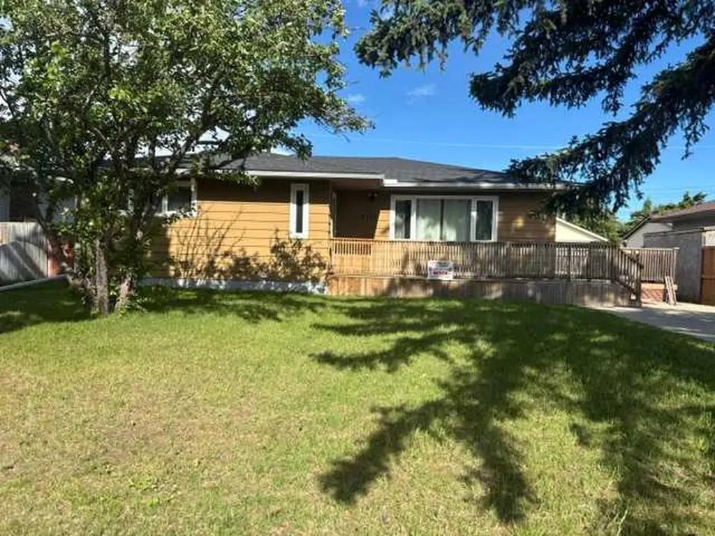 4406 Fordham Crescent SE Calgary AB T2A 1Z9