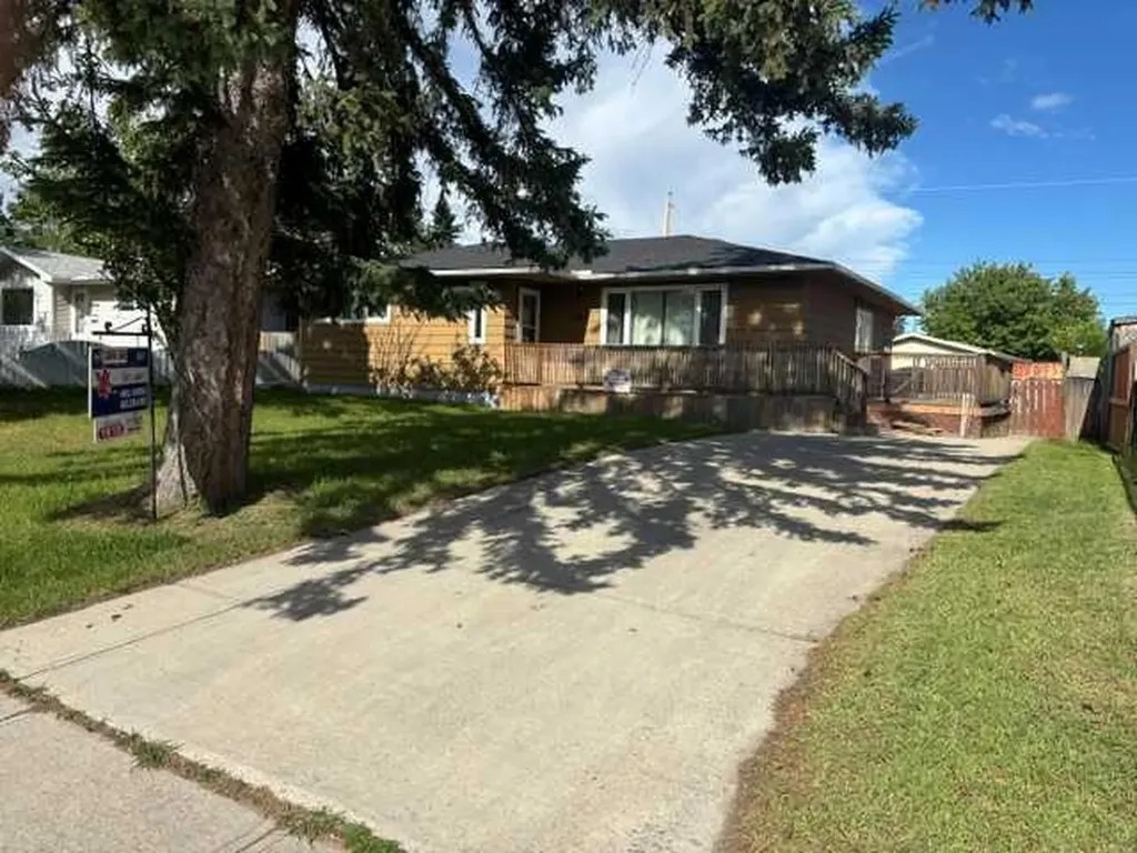4406 Fordham Crescent SE Calgary AB T2A 1Z9