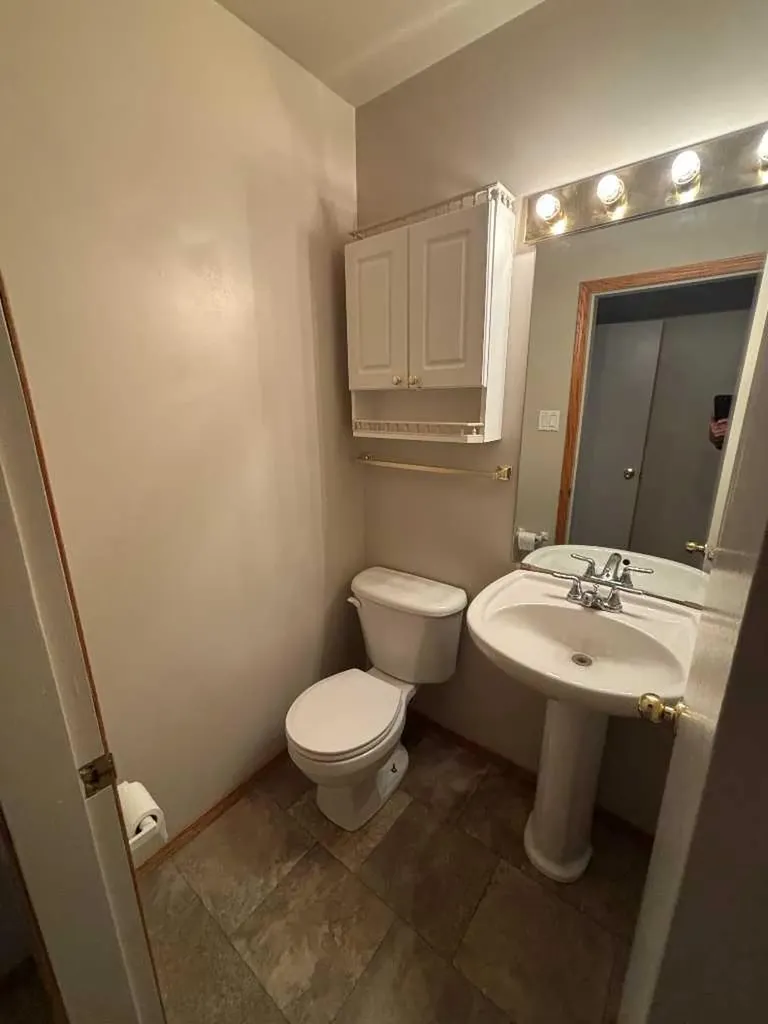 4406 Fordham Crescent SE Calgary AB T2A 1Z9