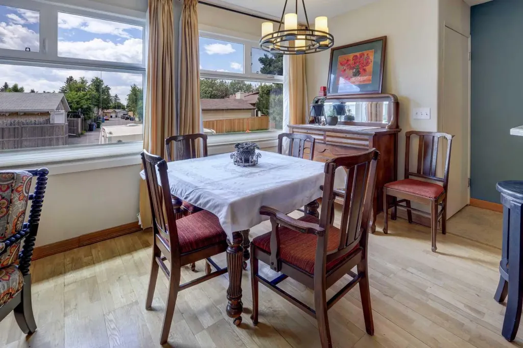 148 Rundlecairn Rise NE Calgary AB T1Y 2Y3