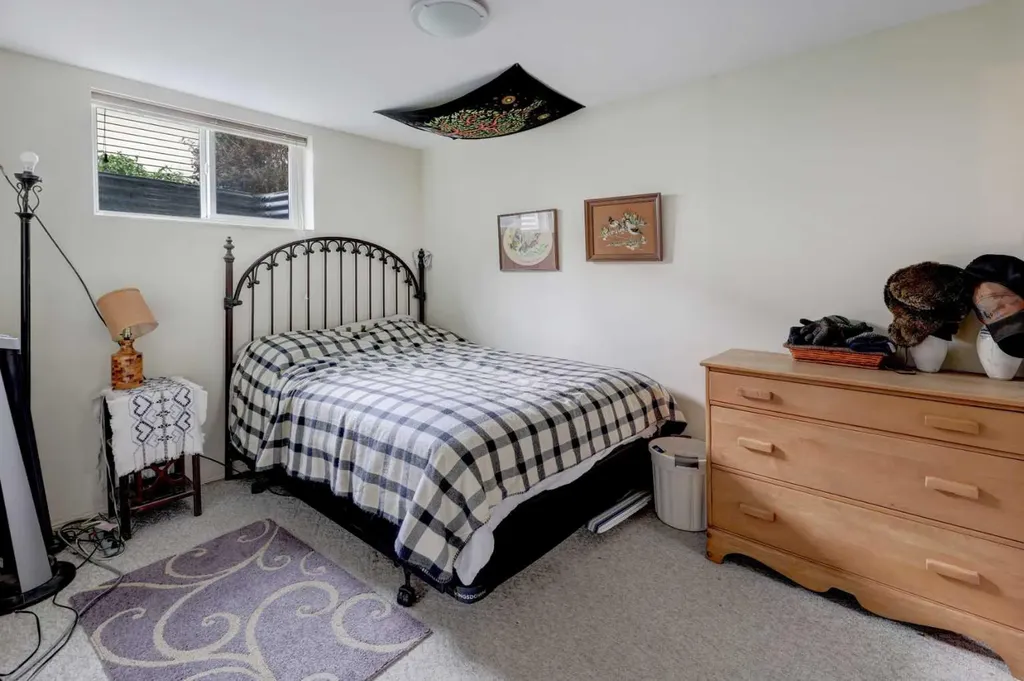 148 Rundlecairn Rise NE Calgary AB T1Y 2Y3