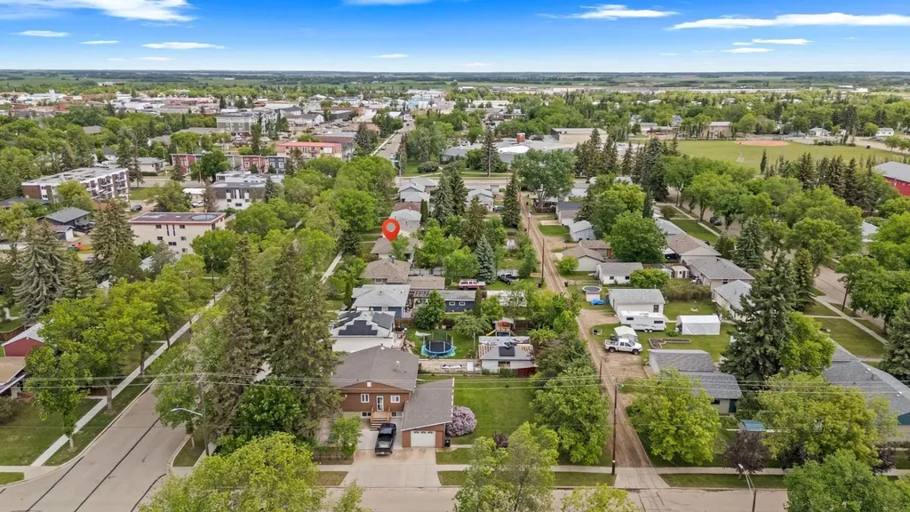 4709 46 Street Camrose AB T4V1G5