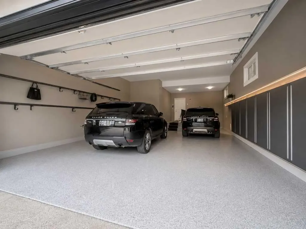 16 Spring Valley Way SW Calgary AB T3H 5M1