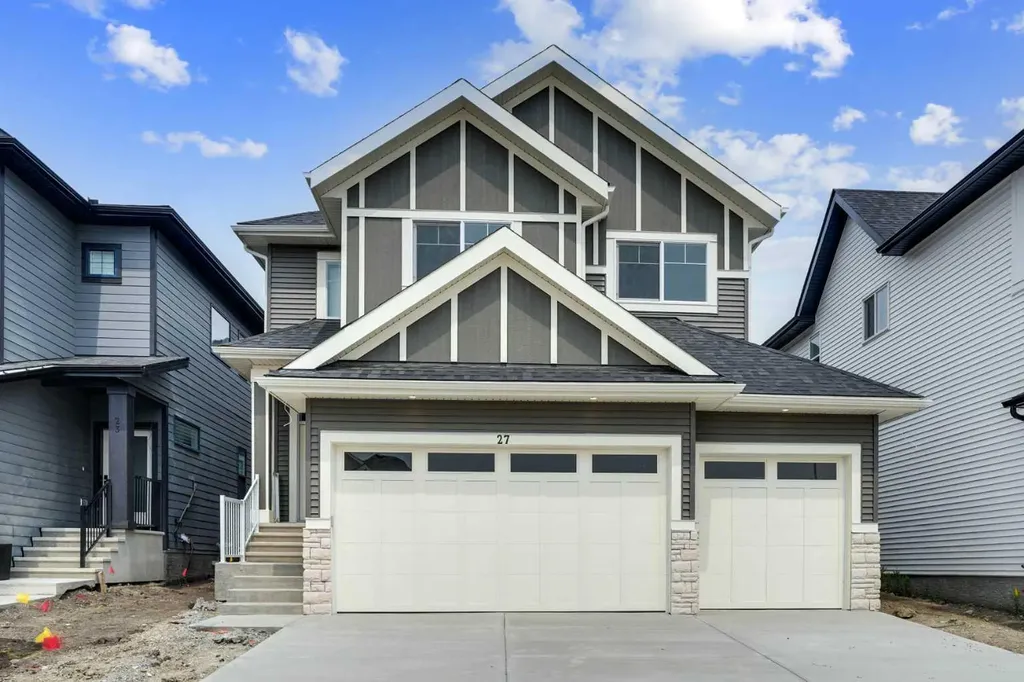 27 Heritage Close Cochrane AB T4C 3G8