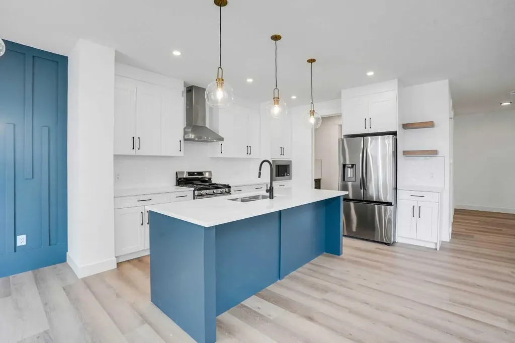 27 Heritage Close Cochrane AB T4C 3G8