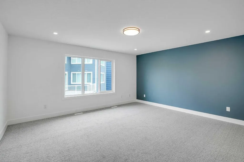 27 Heritage Close Cochrane AB T4C 3G8