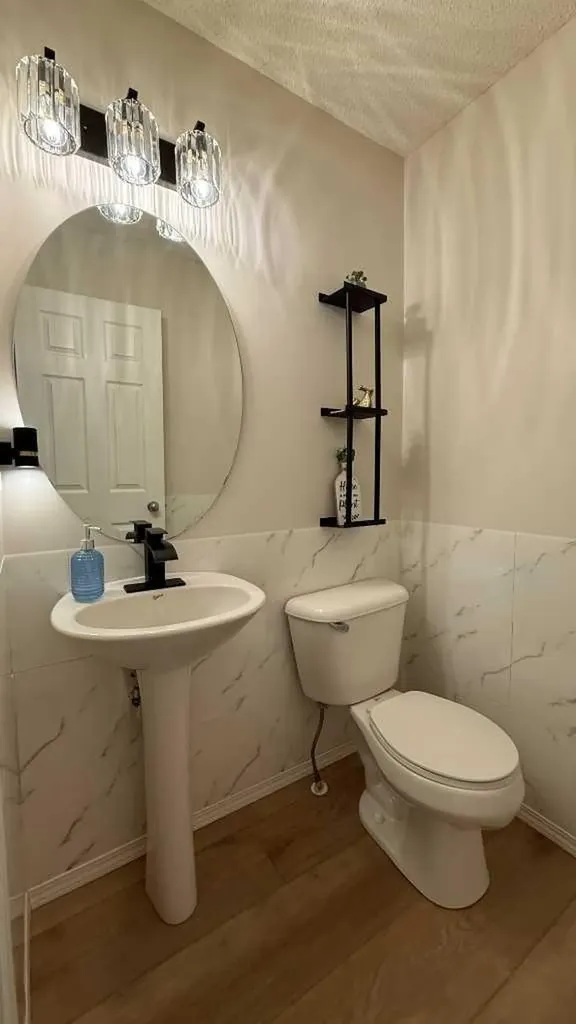 102 Panatella Park NW Calgary AB T3K 6K4