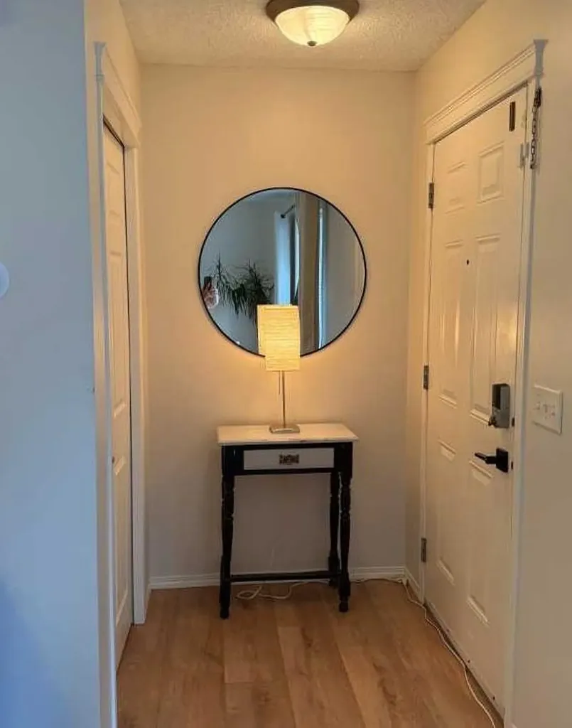 102 Panatella Park NW Calgary AB T3K 6K4