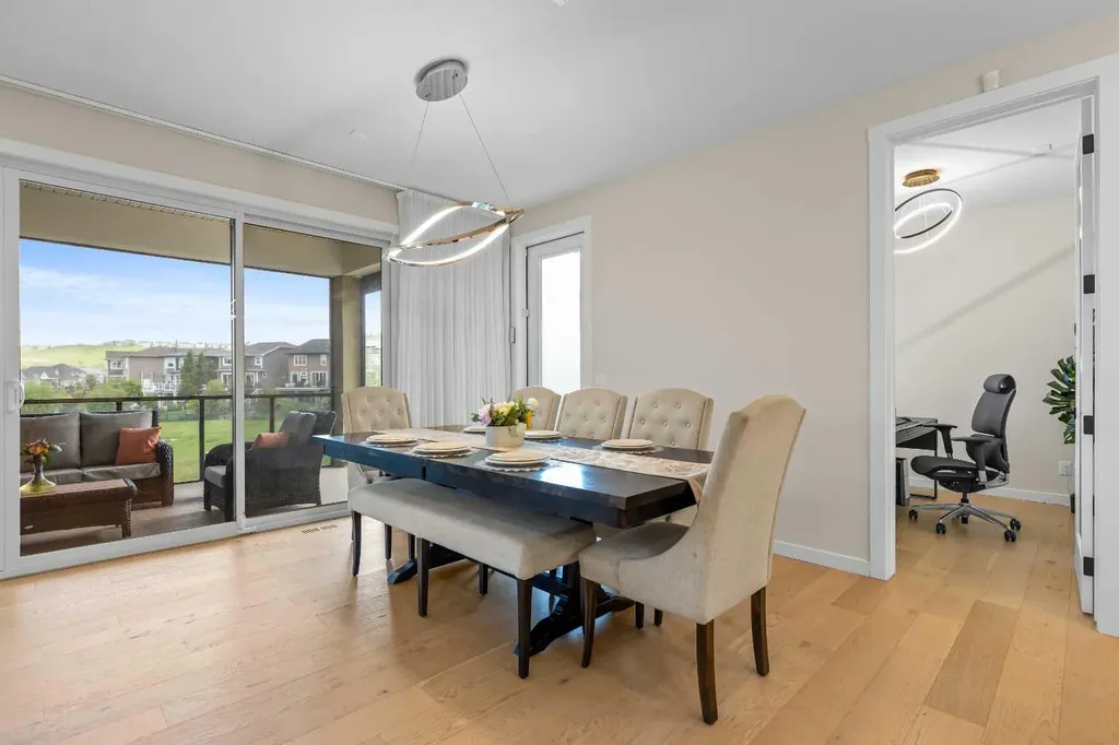 1104 Cranbrook Gardens SE Calgary AB T3M3L3