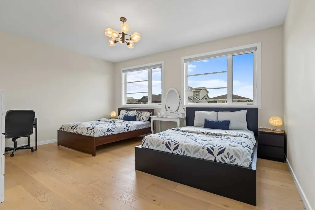 1104 Cranbrook Gardens SE Calgary AB T3M3L3