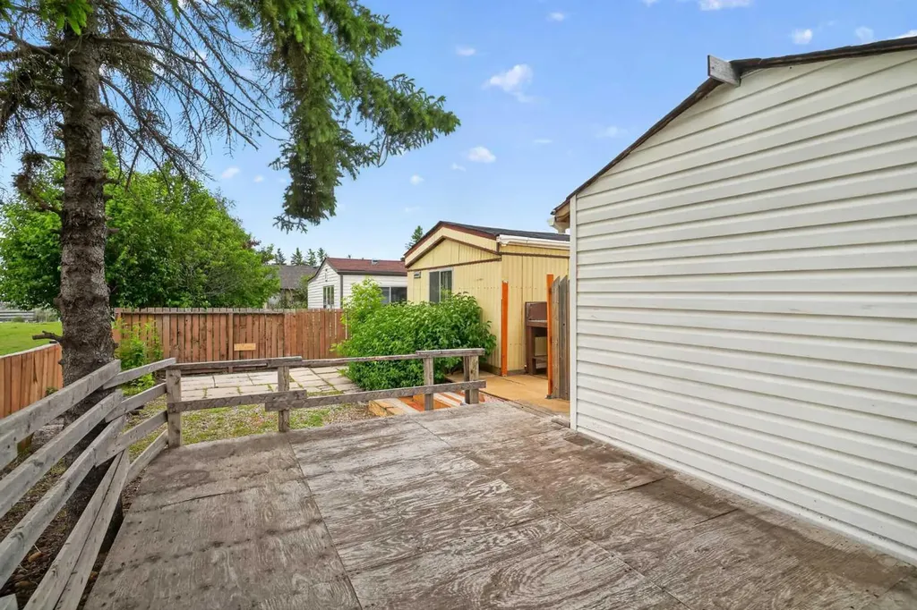224 Huntwell Road NE Calgary AB T2K 5S9