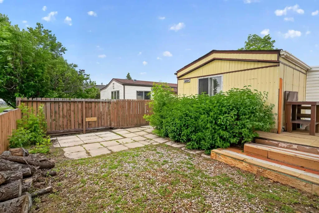 224 Huntwell Road NE Calgary AB T2K 5S9