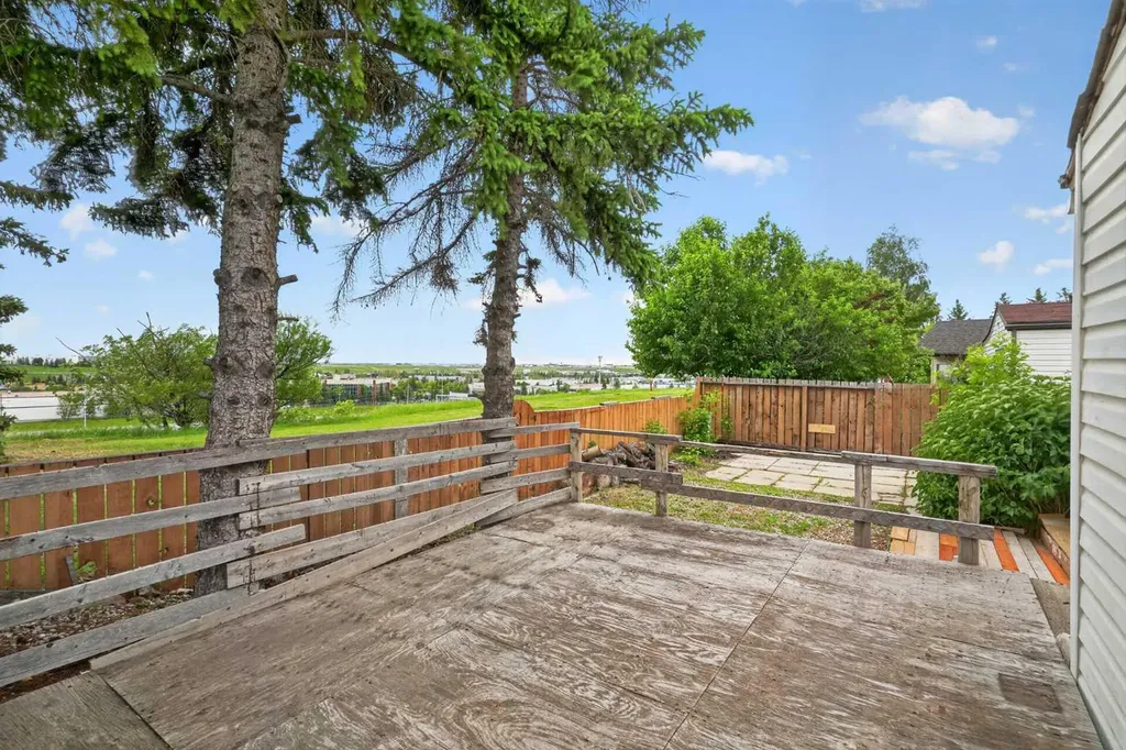 224 Huntwell Road NE Calgary AB T2K 5S9