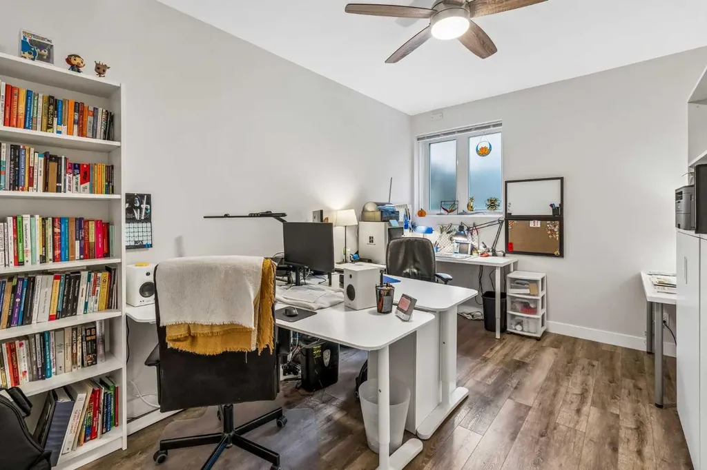 718 5 Street NE Calgary AB T2E 3W8