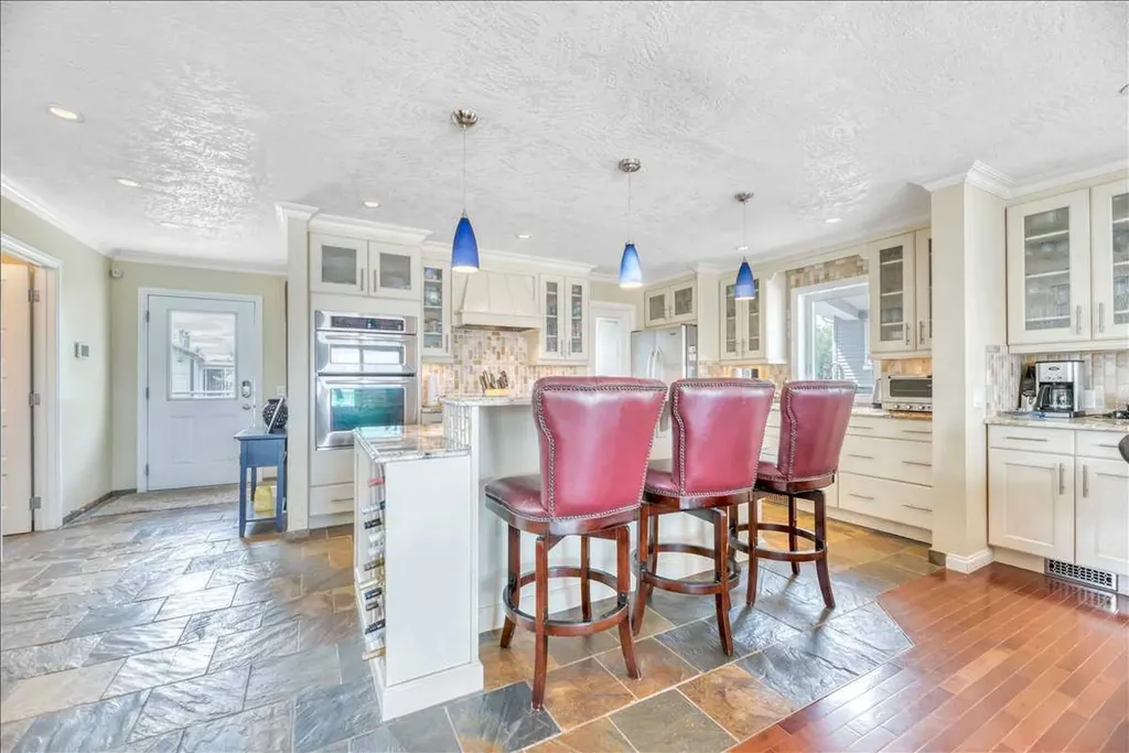 55 White Pelican Way Rural Vulcan County AB T0L2B0