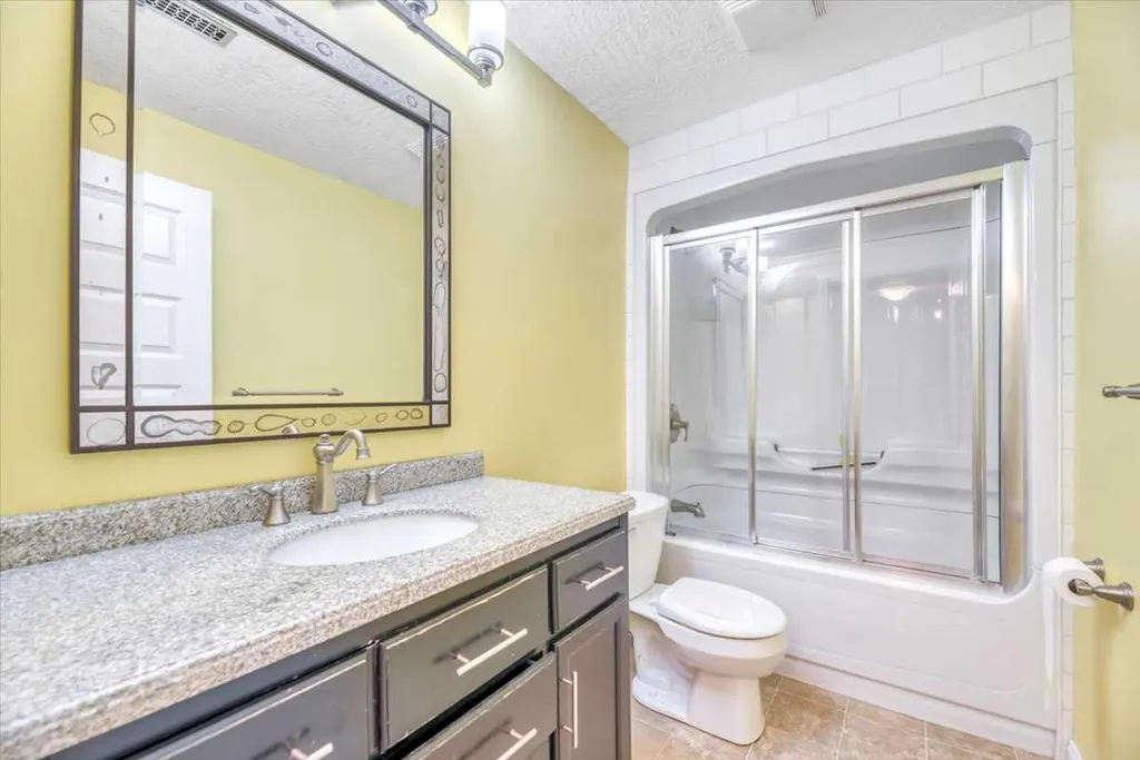 55 White Pelican Way Rural Vulcan County AB T0L2B0