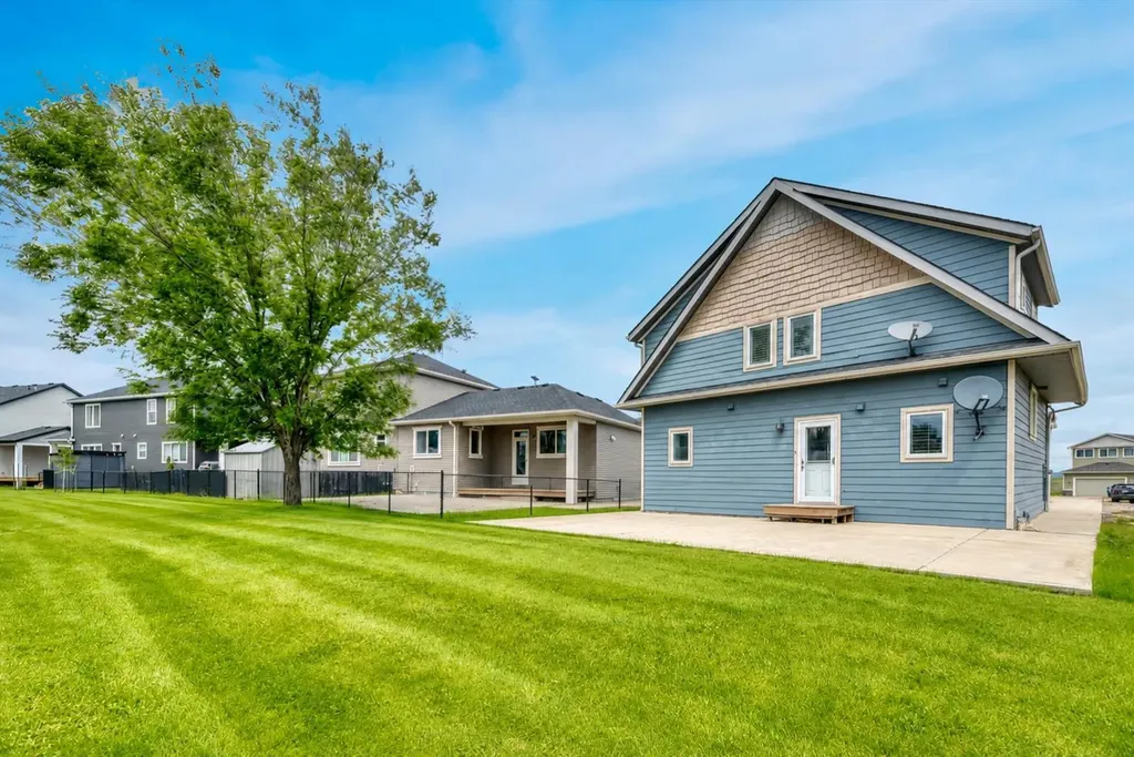 55 White Pelican Way Rural Vulcan County AB T0L2B0