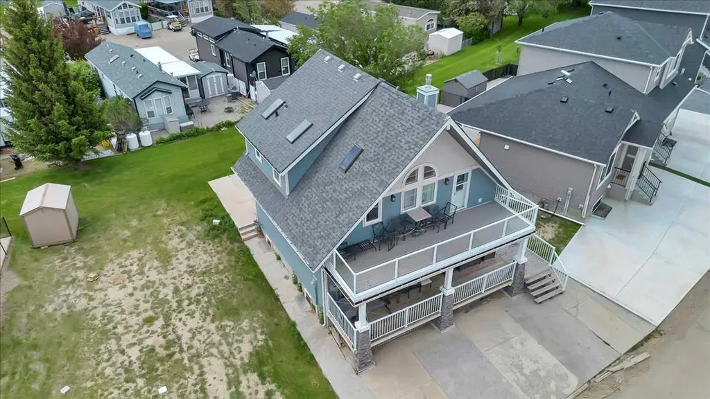 55 White Pelican Way Rural Vulcan County AB T0L2B0