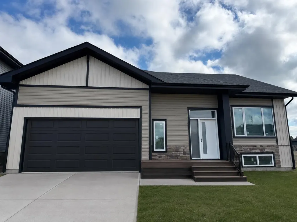 17 Tranter Street Red Deer AB T4P0Y9