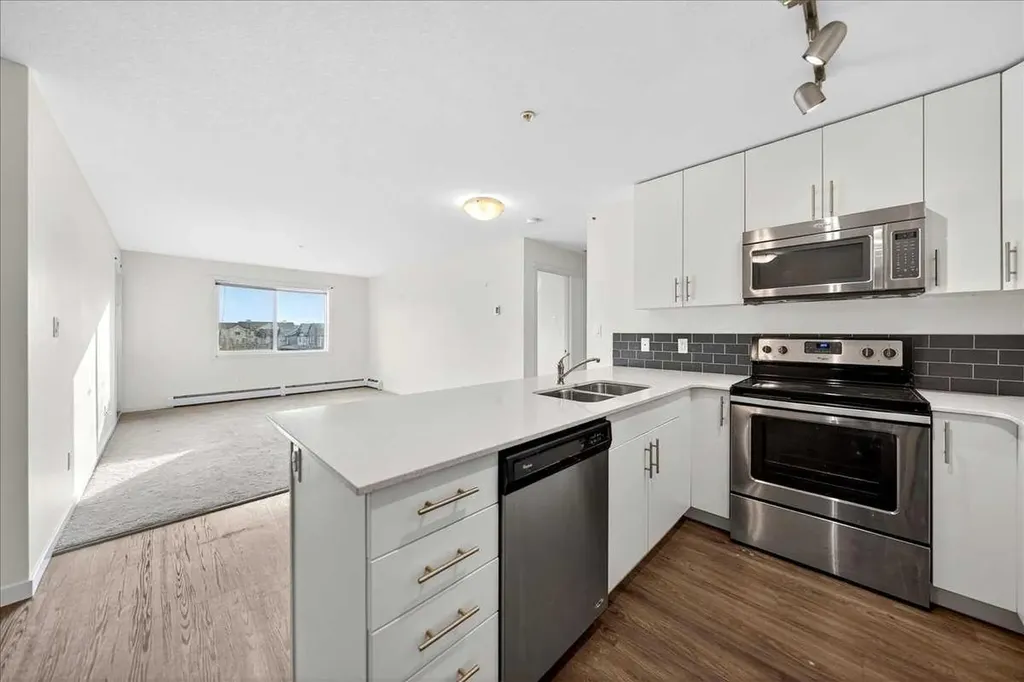 181 Skyview Ranch Manor NE Calgary AB T3N 0V2