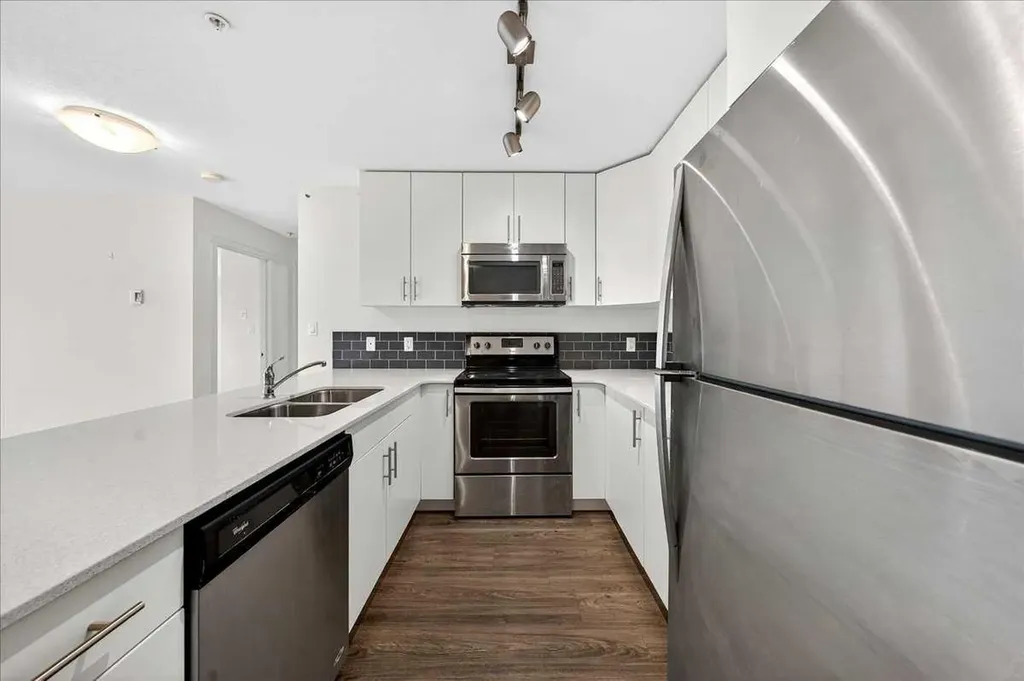 181 Skyview Ranch Manor NE Calgary AB T3N 0V2