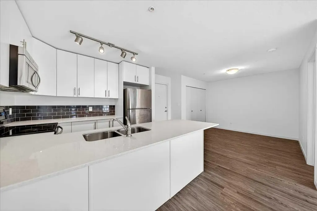 181 Skyview Ranch Manor NE Calgary AB T3N 0V2