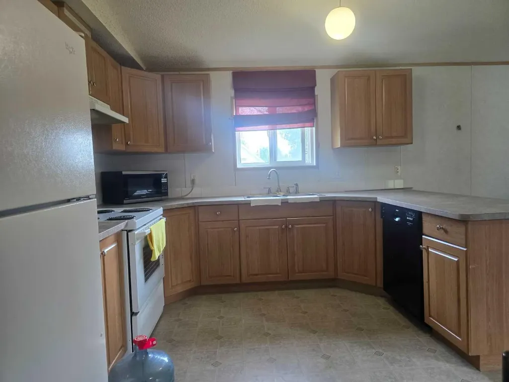 72133 Range Road 11 Debolt AB T0H 1B0