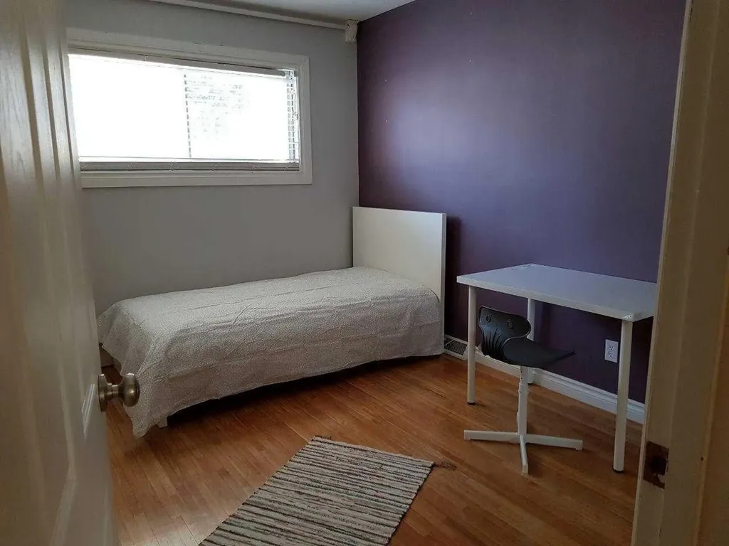 4604 Brisebois Drive NW Calgary AB T2L2G4
