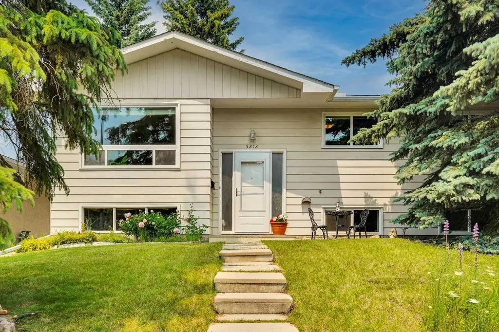 5212 Valiant Drive NW Calgary AB T3A 0Y7