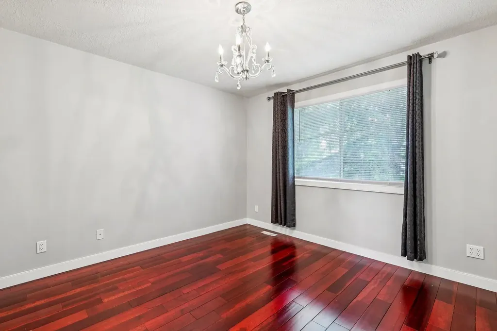 107 Sunbank Way SE Calgary AB T2X 2A5